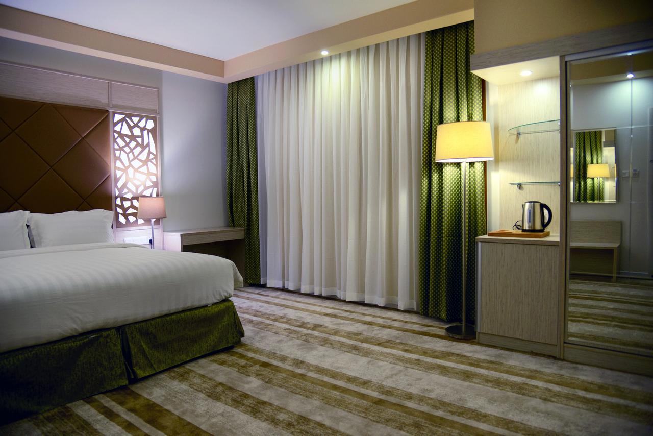 Le Bosphorus Al Madinah Hotel Медина Екстериор снимка