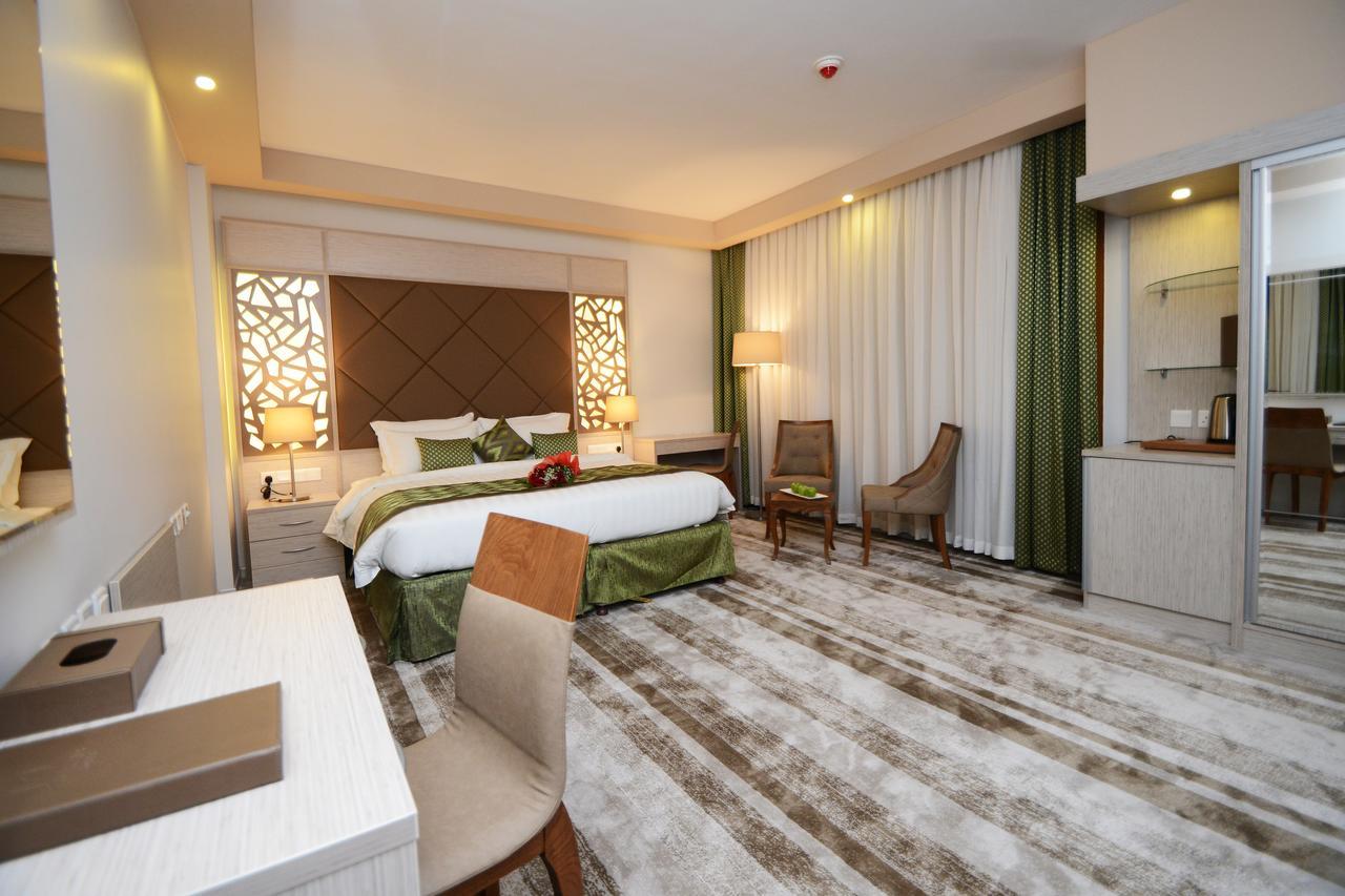 Le Bosphorus Al Madinah Hotel Медина Екстериор снимка